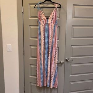 Beautiful beachy dress!